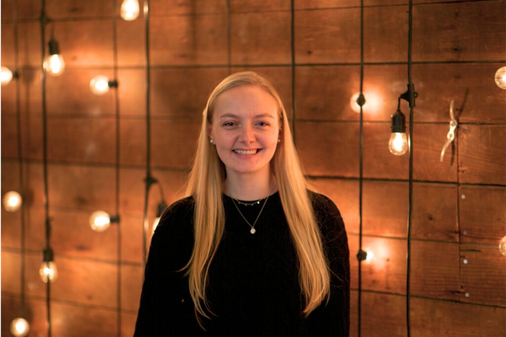 Alicia's Headshot for Website